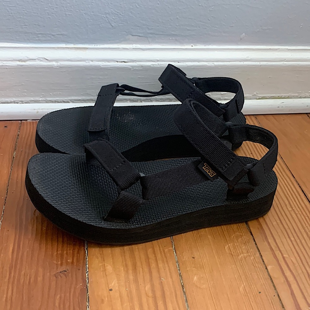 TEVA Women’s Midform Universal Sandal - Size 9